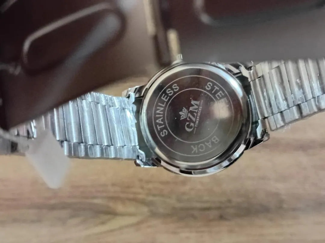 Men's Stainless Steel Round Dial Watch - Blue & White