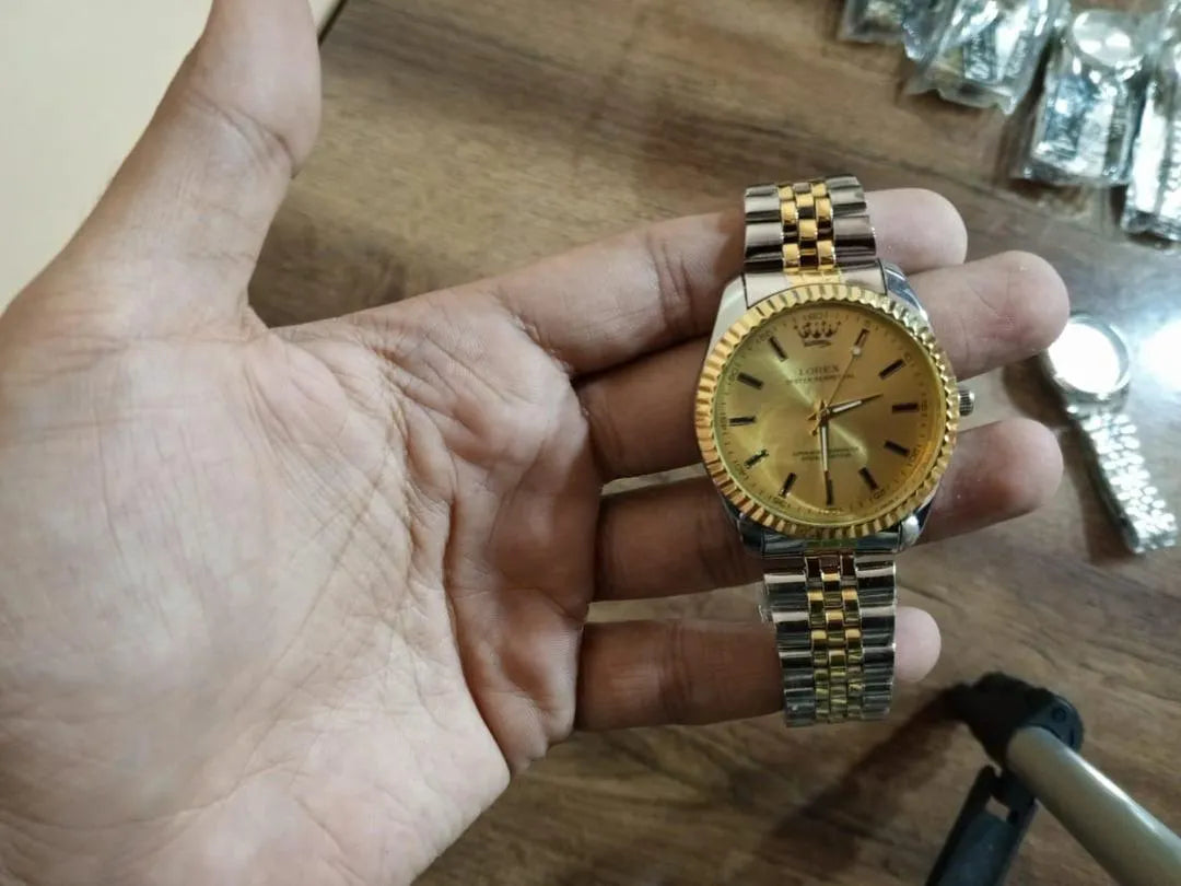 Men's Luxury Watch Gold Silver Chain Strap 12-Hour Dial